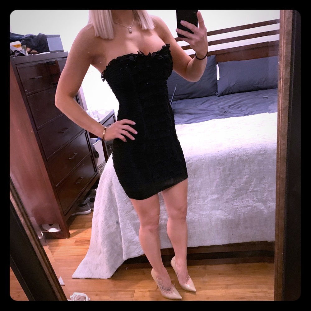 Bebe black ruffled bodycon mini dress